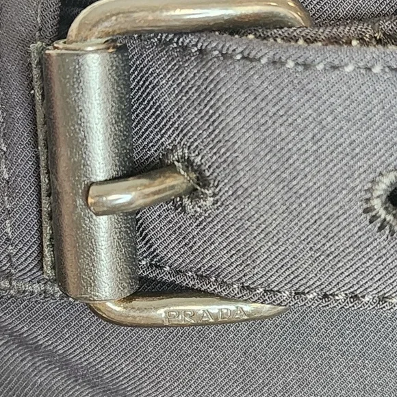 Prada Vintage Black and Red Detail Garment - Picture 4 of 8